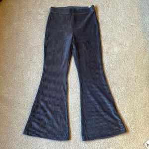 Aerie high rise velvet flare lounge pants size M short